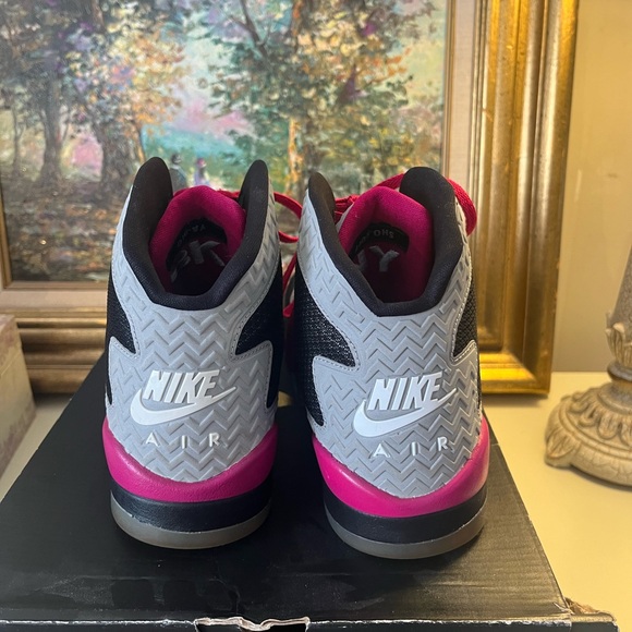 EUC | 2015 Air Jordan Spike Forty GG Sneakers!! - Picture 3 of 13